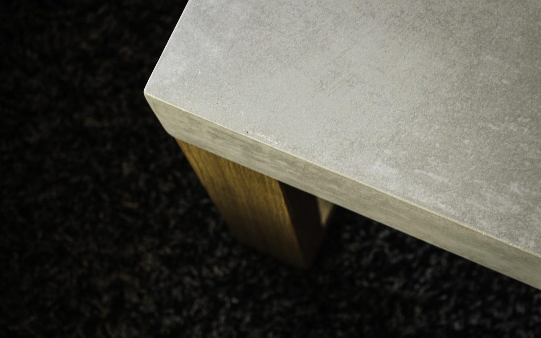 Beton-Tisch